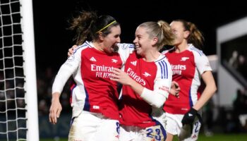 Arsenal grab late winner but Man City fall to Barcelona in Women’s Champions League