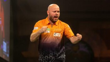 Publikum bejubelt zwei 9-Darter im Ally Pally – Fan gewinnt 60.000 Pfund