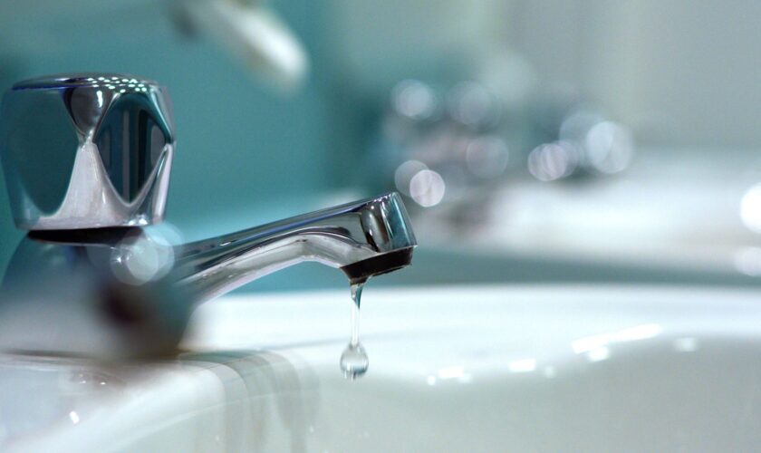 Thousands of homes either have no water or low pressure. Pic: iStock