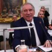 « Indécent » : Bayrou choisit d’aller à Pau plutôt qu’à Mayotte et se fait étriller