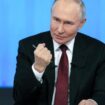 “Un fou furieux” : Vladimir Poutine propose un “duel” de missiles à Kiev