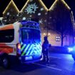 Des policiers et des ambulances près d'un marché de Noël, où une voiture a foncé dans la foule, tuant et blessant des personnes, le 20 décembre 2024 à Magdebourg, en Allemagne