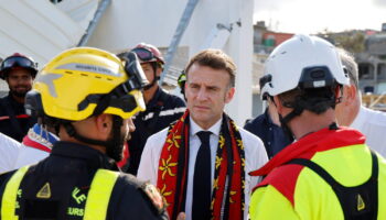 Quand a lieu la minute de silence ? Comment se déroule le deuil national