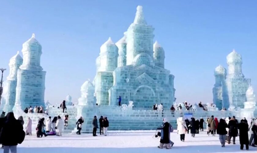 Harbin Ice-Snow World eröffnet