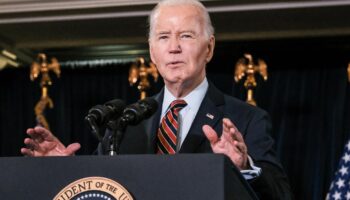 Biden commue presque toutes les peines de mort fédérales avant le retour de Trump