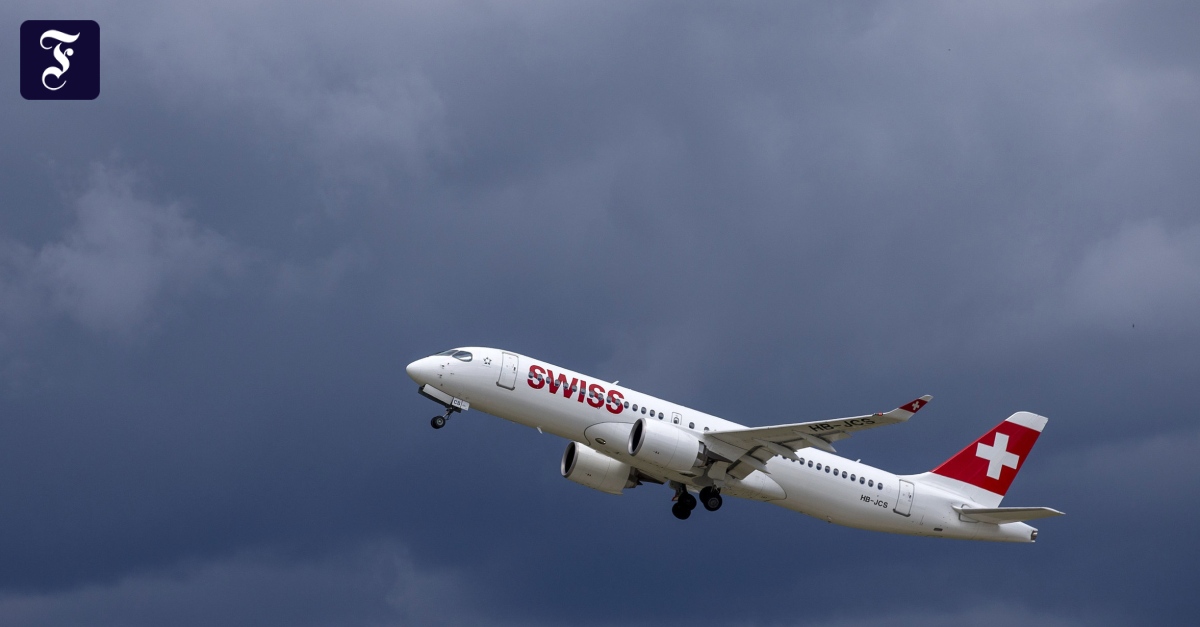 Passagiere evakuiert: Rauch in Cockpit und Kabine: Airbus der Swiss landet notfallmäßig