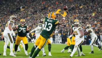 Green Bay Packers seal play-off spot with shut-out win over New Orleans Saints