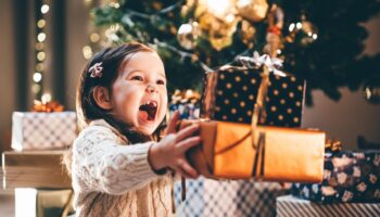 Ces cadeaux de Noël ont fait plaisir aux enfants, mais ont donné des cauchemars à leurs parents