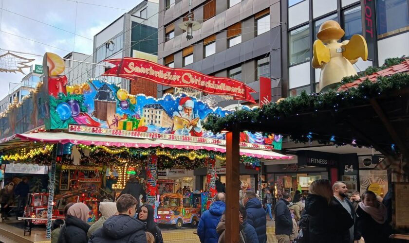 « Tout le monde a en tête l’attaque à Magdebourg » : au marché de Noël de Sarrebruck, les visiteurs entre craintes et incompréhension