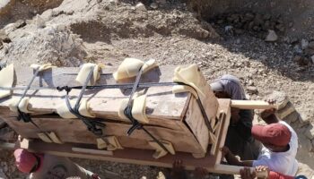 Fouilles en Egypte : un sarcophage découvert à Louxor par des chercheurs français