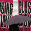 A woman walks by a shop advertising its closure in Croydon, south London, Friday, Jan. 23, 2009. The British economy has officially sunk into recession, with government figures Friday showing the economy shrank 1.5 percent in the fourth quarter of last year as the financial crisis ravaged banks, retail and manufacturing. It was the biggest decline since the early days of Margaret Thatcher's government nearly 30 years ago. (AP Photo/Sang Tan)