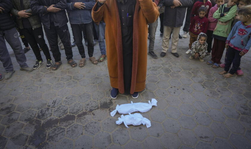 Bébé mort de froid selon les autorités à Gaza, frappe israélienne sur un hôpital de l’enclave, violences interpalestiniennes… L’actu du conflit au Proche-Orient ce dimanche 29 décembre