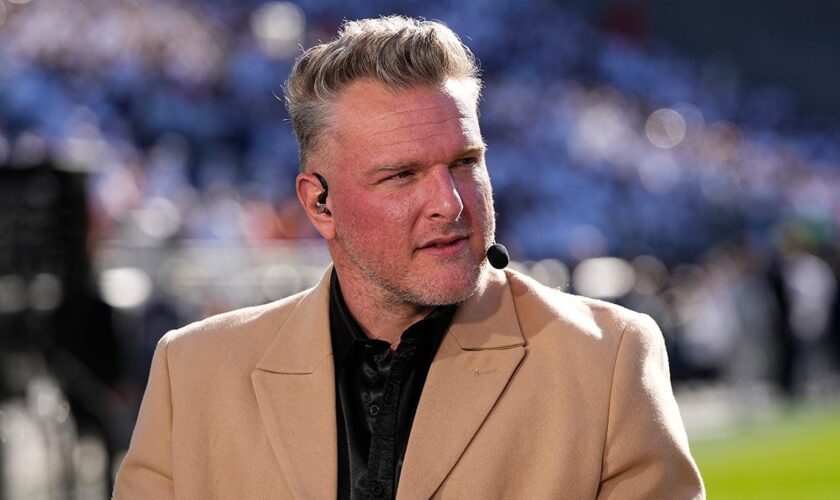 Pat McAfee torches Colts following bad loss to Giants, elimination from playoff hunt