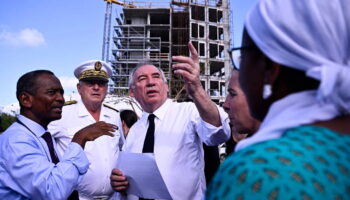 Plan de Bayrou pour Mayotte, appels au procès des viols de Mazan, pêche dans le golfe de Gascogne… L’actu de ce lundi 30 décembre