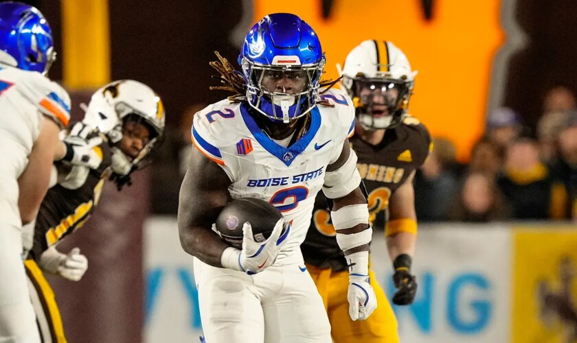 Boise State leans into underdog role ahead of CFP game