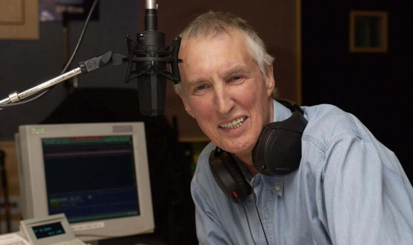 Johnnie Walker tributes: Ken Bruce and Waterboys honour BBC DJ after death at 79