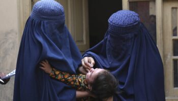 « Apartheid de genre » : l’ONU implore les talibans de revenir sur l’interdiction des femmes dans les ONG en Afghanistan