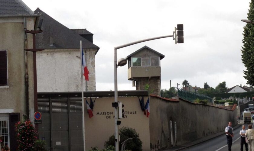 Après 14 ans à la Centrale de Poissy, un détenu s’évade lors d’un rendez-vous au consulat du Maroc à Pontoise