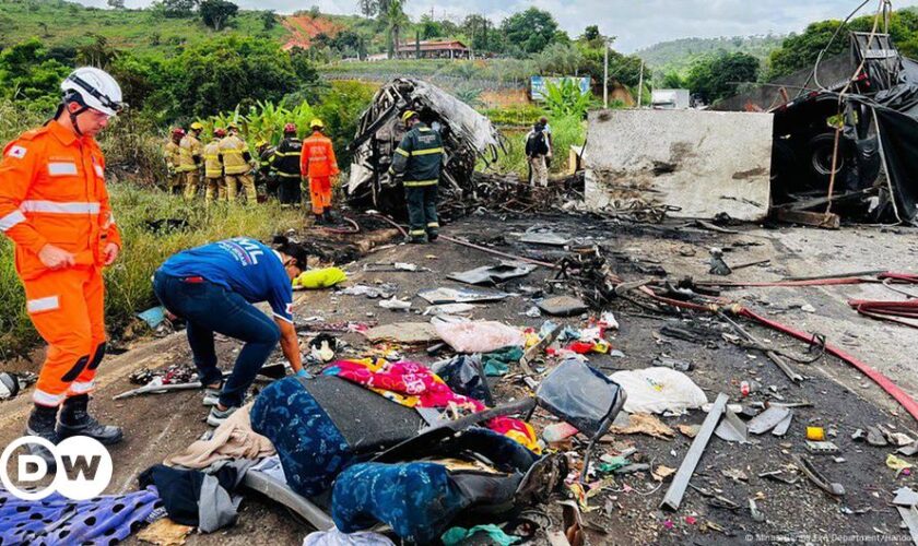 Brazil: Bus collides with truck, leaving over 30 dead