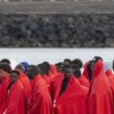 Canarias vive otro día intenso de rescates con la llegada de al menos 580 migrantes