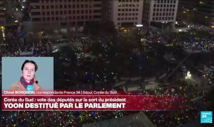 Corée du Sud : célébrations devant le parlement à l'annonce de la destitution du président Yoon