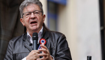 DIRECT. Motions de censure : Jean-Luc Mélenchon présent à l’Assemblée pour « apprécier le moment », selon Éric Coquerel