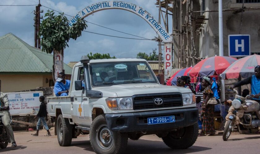 «Des corps alignés à perte de vue» : en Guinée, des affrontements lors d’un match de foot font des dizaines de morts