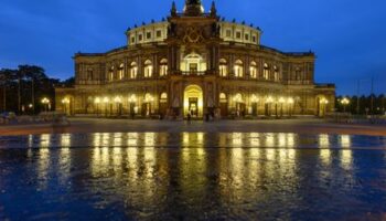 Dresden: Gesundheitliche Probleme bei Besucherinnen der Semperoper – Vorstellung um 14 Uhr findet statt