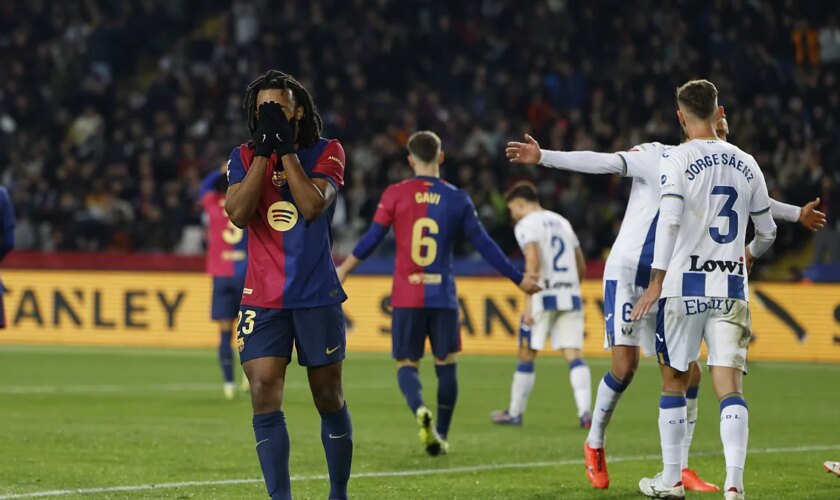 El Leganés provoca otro sonrojo al Barcelona en Montjuïc