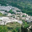 El pueblo de los cerditos existe y está en La Alpujarra: así se puede llegar al pueblo de los jamones