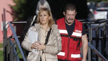 El secretario autonómico de Emergencias de la Generalitat, Emilio Argüeso, pone su cargo a disposición de Mazón