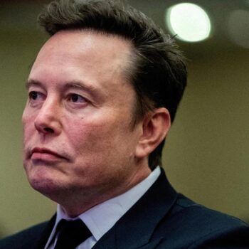 Elon Musk serait prêt à financer «le plus gros don de l’histoire politique britannique» au parti anti-immigration