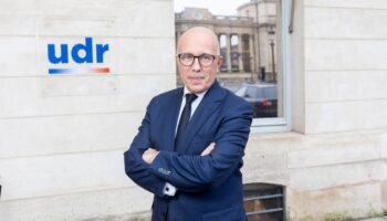 Éric Ciotti : «Collectivités locales, réforme de l’État, bureaucratie... Nous préparons une grande loi tronçonneuse !»