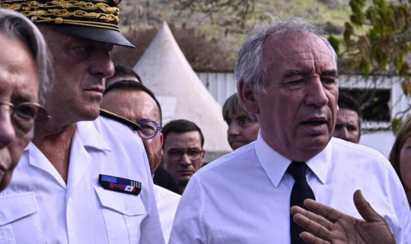 F. Bayrou à Mayotte : le maire de Sada attend "des engagements clairs, ambitieux"