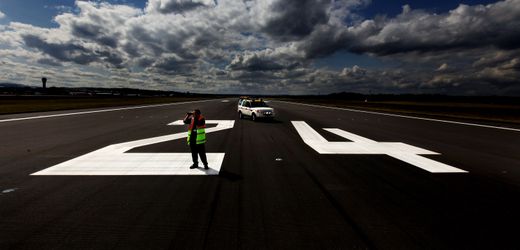 Flughafen Edinburgh: IT-Panne führt zu Flugausfällen und Verspätungen