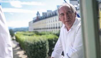 Frankreich: Emmanuel Macron ernennt Zentrumspolitiker François Bayrou zum neuen Premier