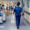 Government recommends 2.8% pay rise for teachers and NHS staff