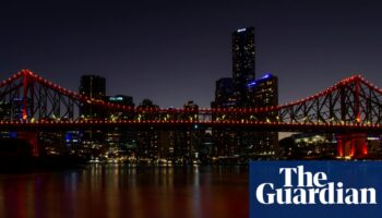 High spirits: Brisbane city council votes to allow climbers to drink alcohol atop the Story Bridge