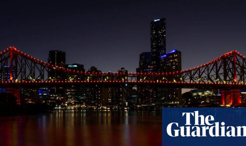 High spirits: Brisbane city council votes to allow climbers to drink alcohol atop the Story Bridge