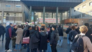 « Il y a urgence sécuritaire et sanitaire » : le lycée Georges-Brassens d’Évry-Courcouronnes toujours en grève