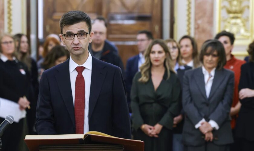 José Pablo López se dirige a los trabajadores de televisión española por carta: «La financiación de RTVE es insuficiente»