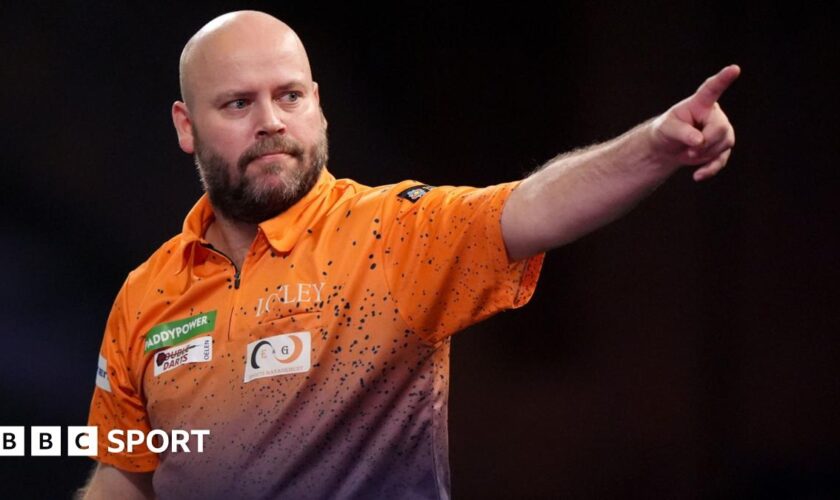 Christian Kist after his nine-darter