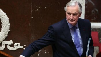 La Asamblea Nacional francesa tumba al Gobierno de Barnier con los votos de la izquierda y de la extrema derecha