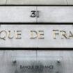 La Banque de France abaisse sa prévision de croissance 2025, sur fond « d’incertitudes »