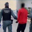 La Guardia Civil detiene a siete patrones de un cayuco por el presunto asesinato de cuatro migrantes en una travesía a Canarias