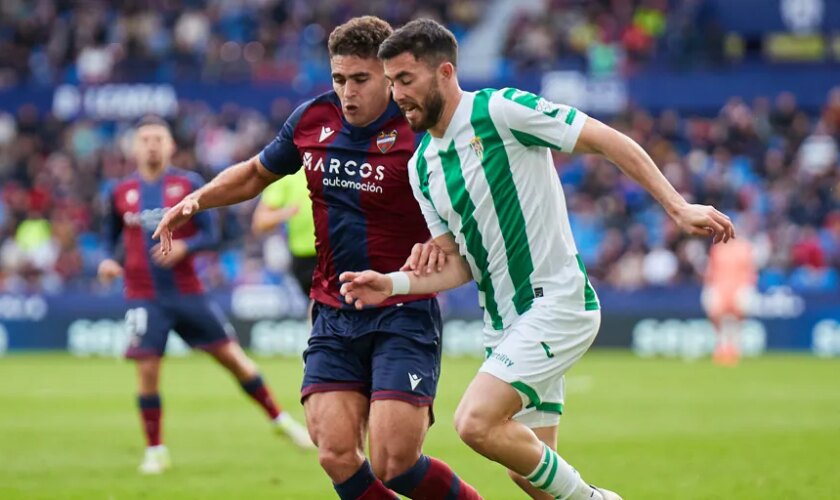 Las cuentas del Córdoba CF: una victoria ante el Eibar para hacer valer el empate a domicilio