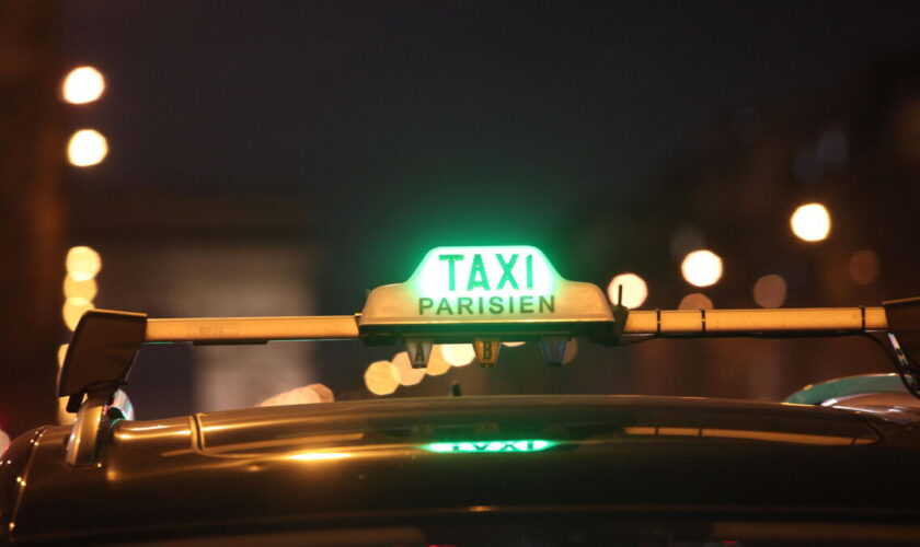 Manifestations des taxis : les chauffeurs suspendent leur mobilisation à Paris