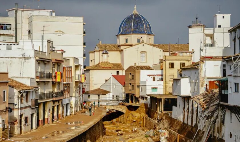 Mazón da «prioridad» a las líneas de fondos por la DANA y las garantiza «con o sin presupuestos»