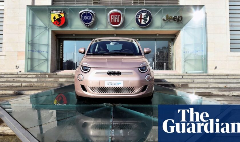 Meloni says Italy aims to protect jobs after CEO of Fiat owner Stellantis quits