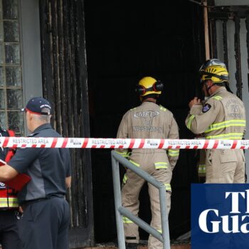 Murray Watt says Melbourne synagogue firebombing ‘looks like terrorism’ as Dutton blames Labor